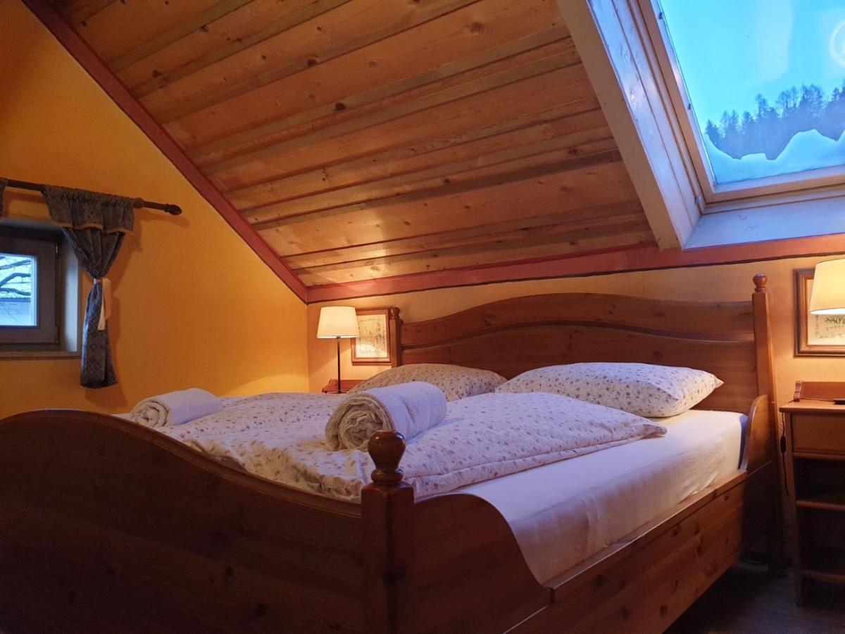 Apartments Belopeski Dvori Kranjska Gora Quarto foto